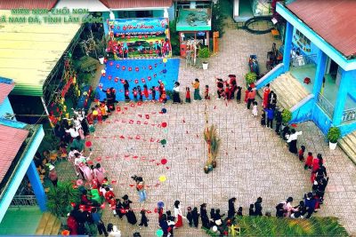 RỘN RÀNG “HỘI XUÂN – NGÀY HỘI VĂN HOÁ CÁC DÂN TỘC” TẠI TRƯỜNG MẦM NON CHỒI NON, XÃ NAM ĐÀ